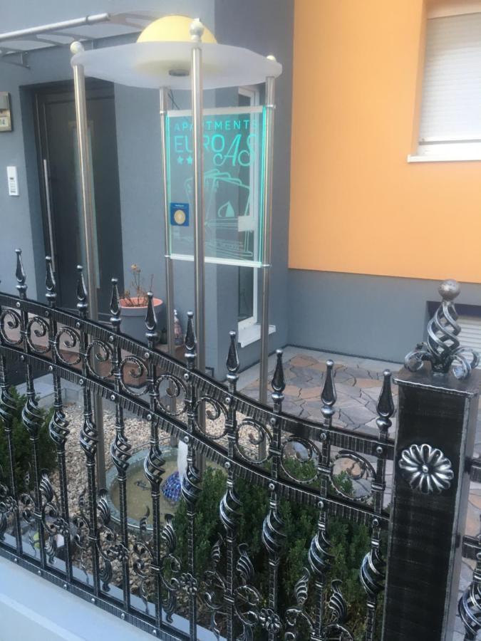 Euro As Apartment *