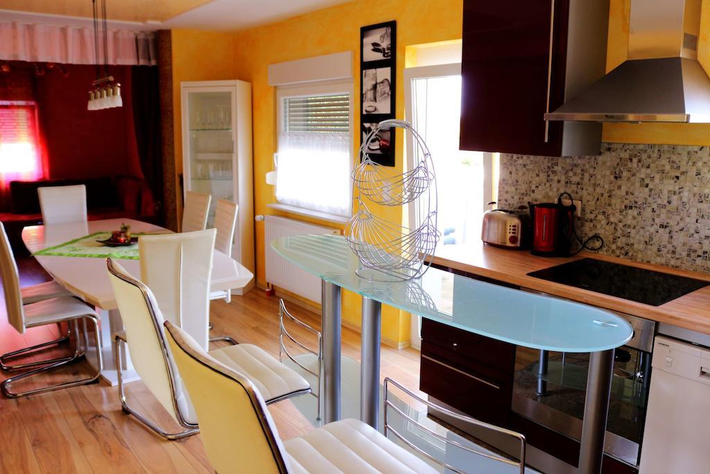 Apartment Euro As *