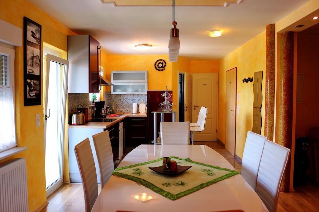 Apartment Euro As *