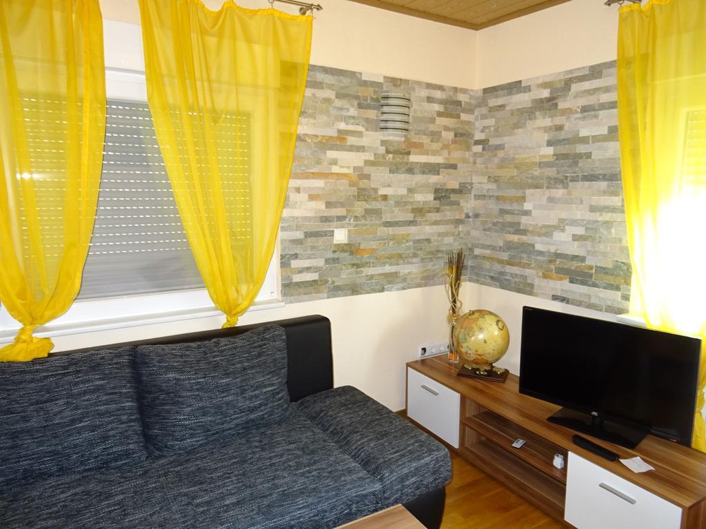 Apartment Euro As *